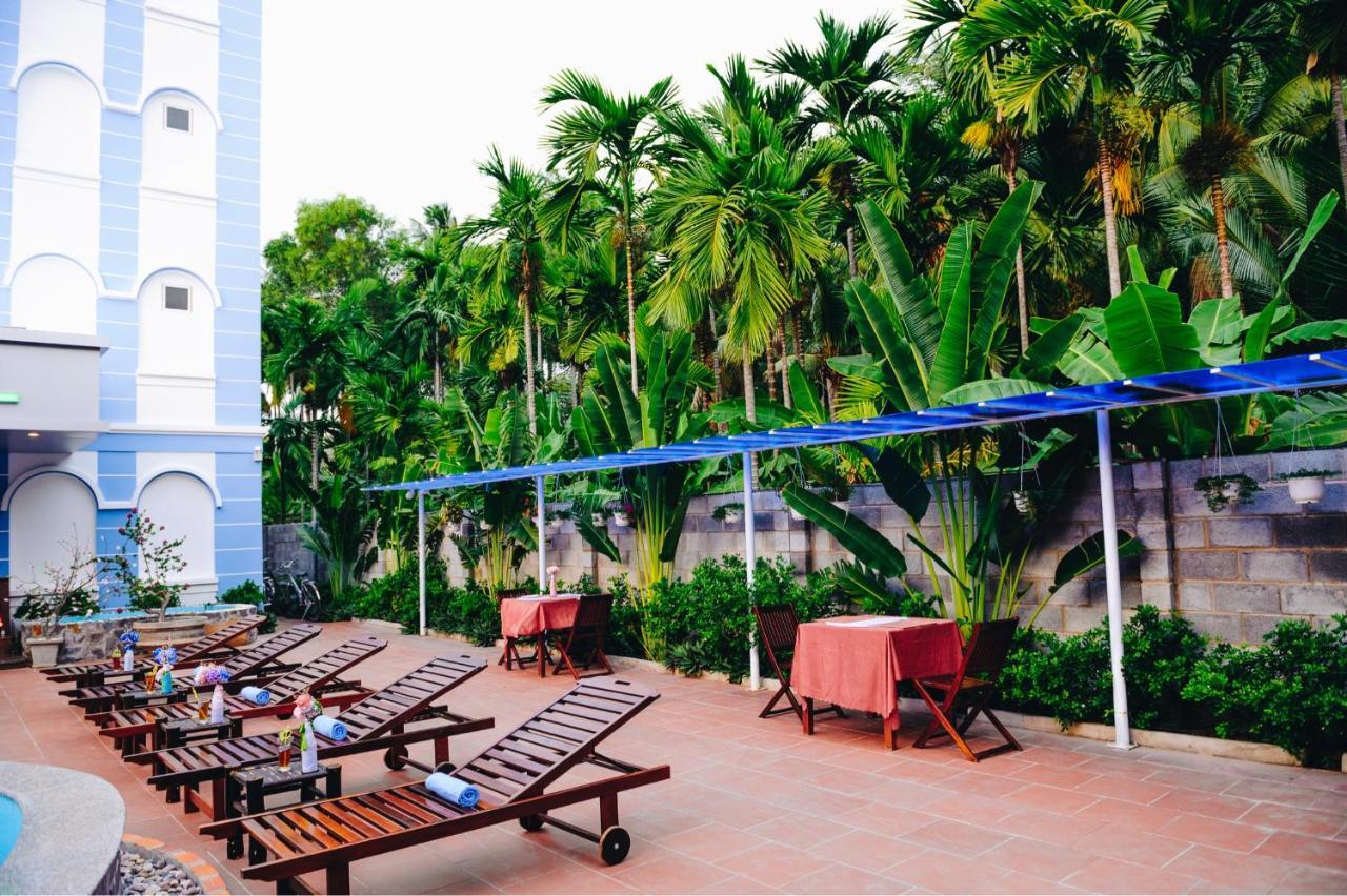 Mui Ne Alena Bungalow Hotel Phan Thiet Exterior photo
